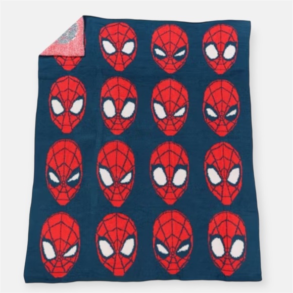 Spiderman Featherknit Throw - Picture 1 of 5